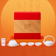 把中秋的溫柔調(diào)進(jìn)香里，拆開就是滿屋團(tuán)圓氣一禮盒藏盡中秋月
