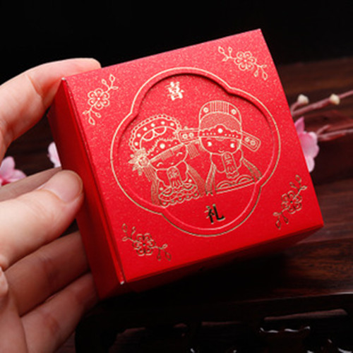 春節(jié)禮品定制:如何定制送員工的禮品